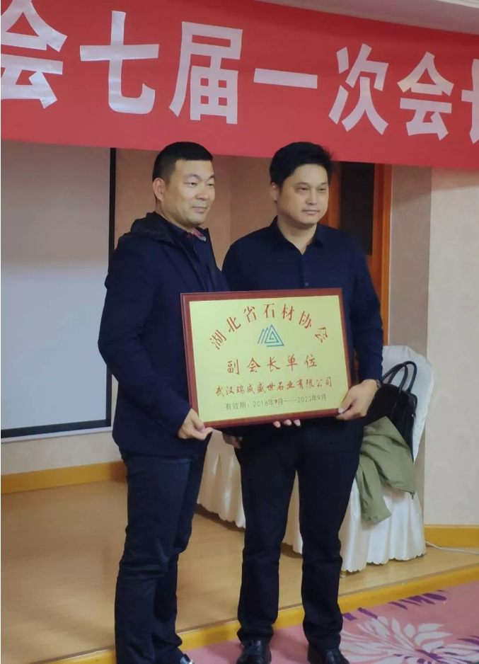 QQ截图20181017093721.png QQ截图20181017093721.png